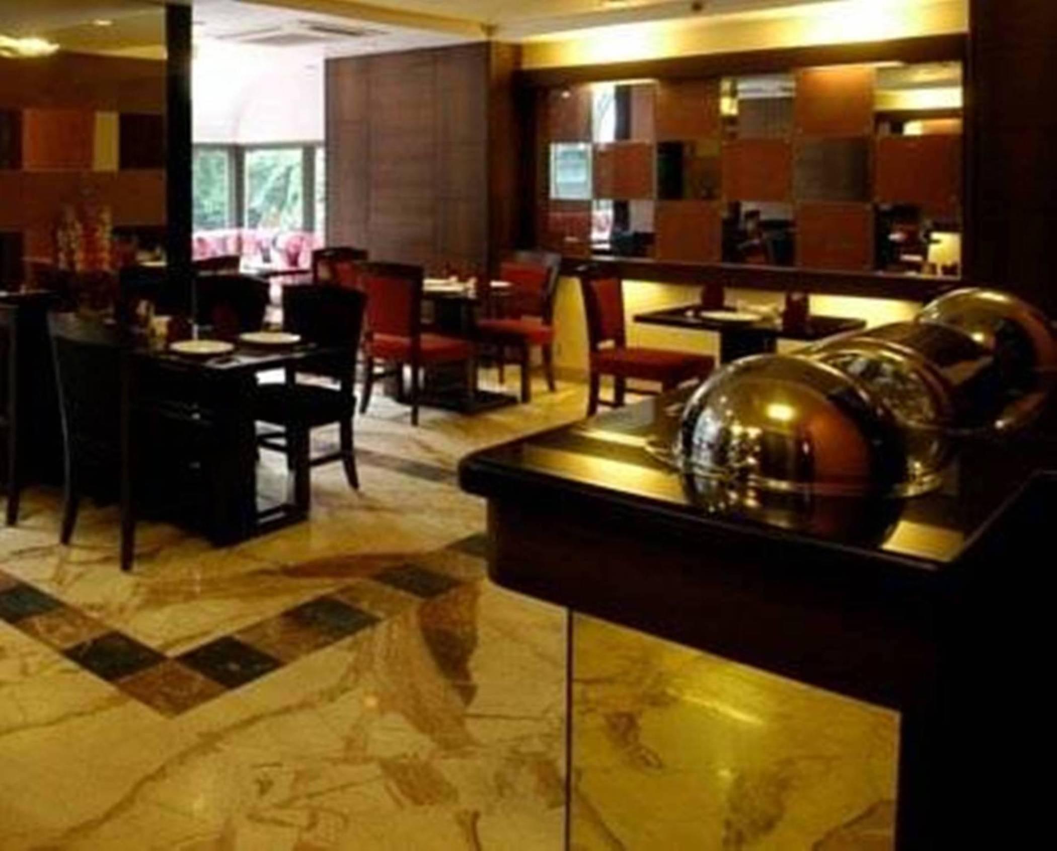 Hotel Airport International Mumbai Exterior photo