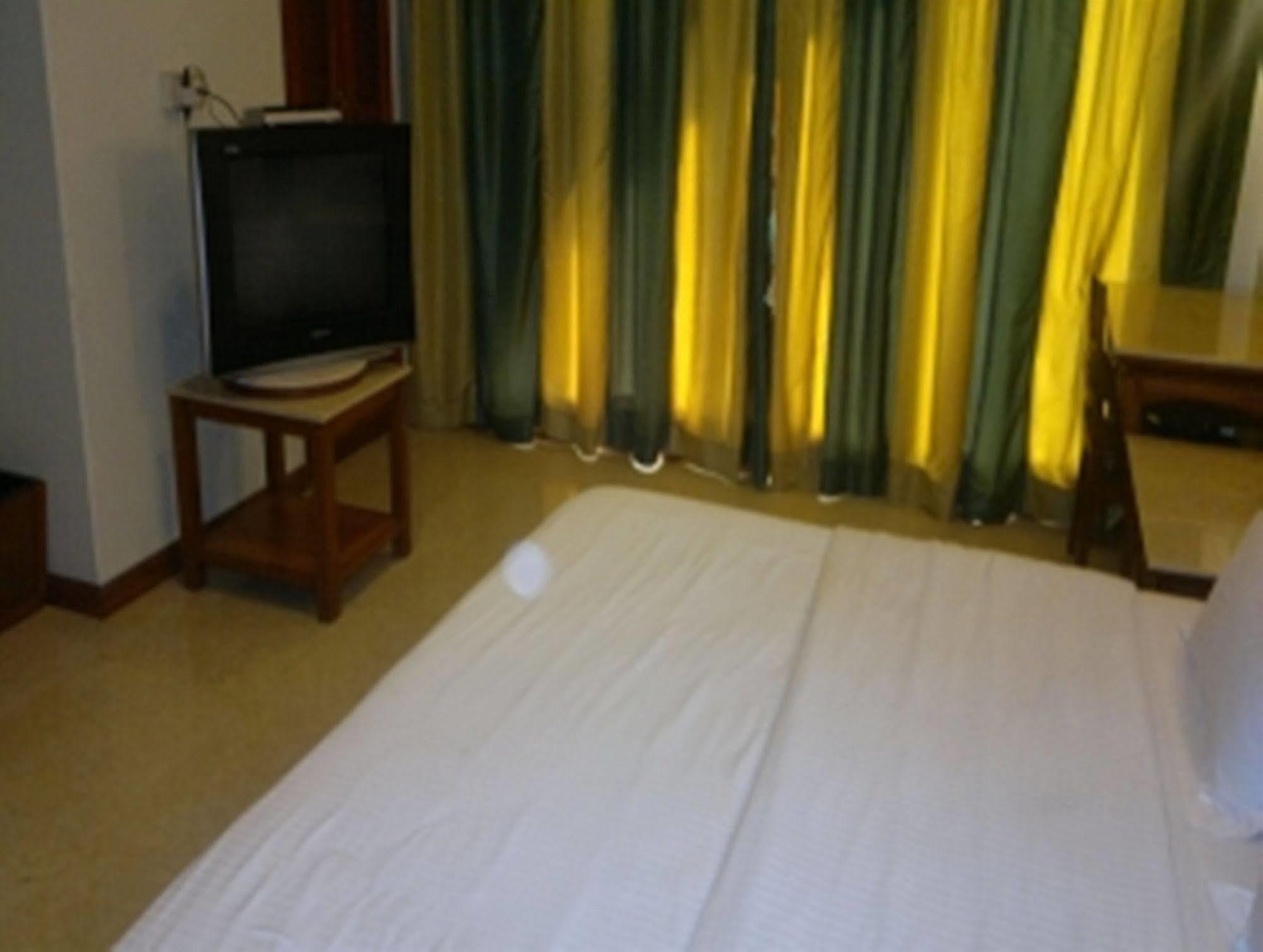 Hotel Airport International Mumbai Exterior photo